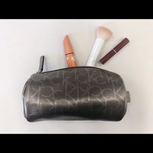CALVIN KLEIN MAKEUP BAG